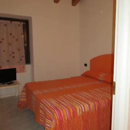 Bed and Breakfast Very Big In Agriturismo Rocca Dei Marchesi Sabbio Chiese