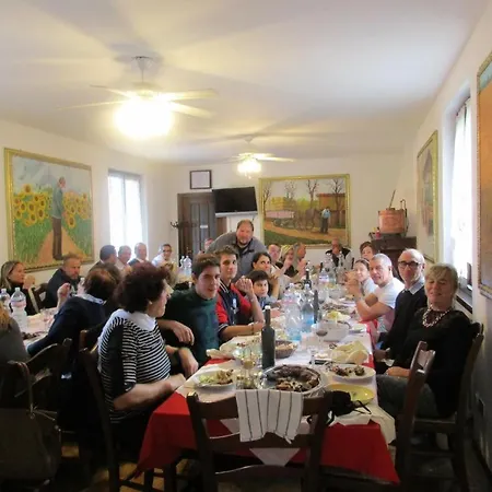 Bed and Breakfast Very Big In Agriturismo Rocca Dei Marchesi Sabbio Chiese